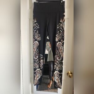 Joseph Ribkoff High-Waist Black Paisley Print Leggings